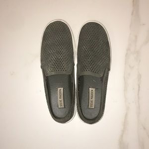 Steve Madden Olive Green Slip-Ons
